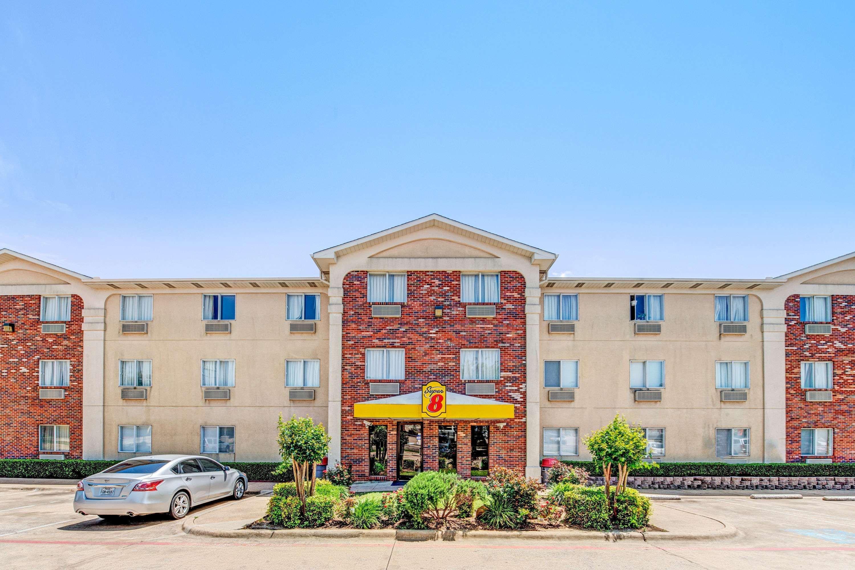 Super 8 By Wyndham Mckinney/Plano Area Экстерьер фото